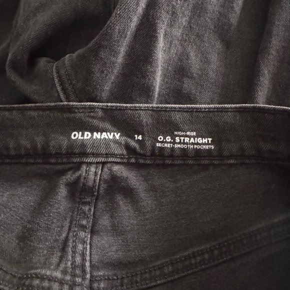 Old Navy Women's Dark Gray High Rise Jeans - Picture 3 of 4